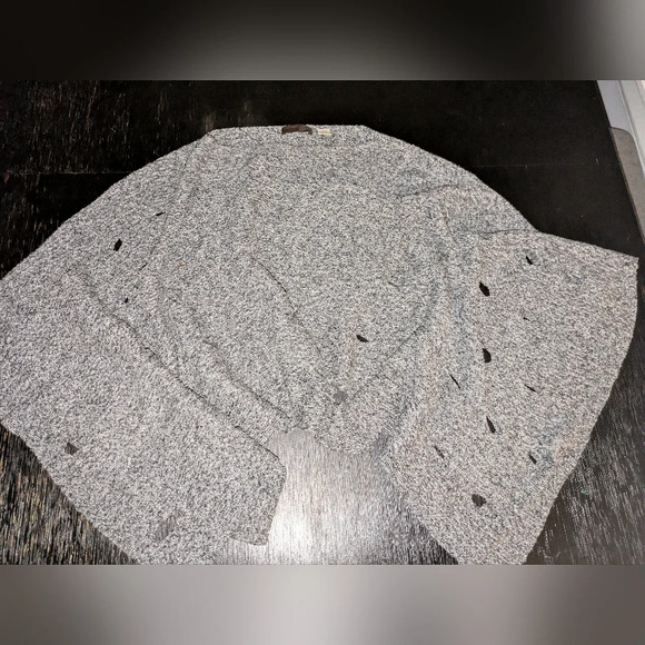 Kerisma Poncho Pullover Gray Marled Sweater. Size One Size Fits All. EUC - Picture 2 of 6